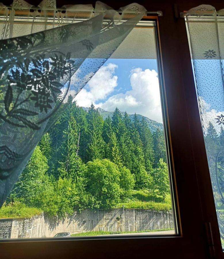 View-Stunning 2 Bedroom Apartment In The Heart Of Alps Sella Nevea Exterior photo